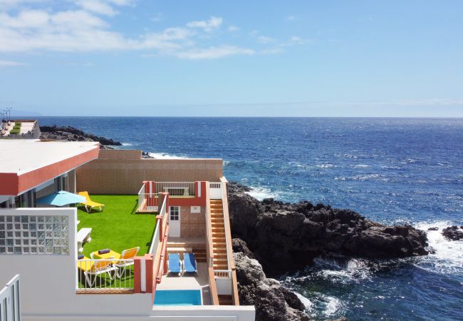 Villa en Güimar - Coastal Dream with heatable pool