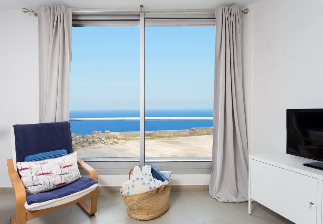 Apartamento en Bajamar - Bajamar Beach Apartment with free WIFI Apartamento en Bajamar - Bajamar Beach Apartment with free WIFI
