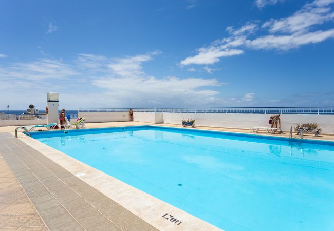 Apartamento en Bajamar - Frontline Bajamar with pool and gym Apartamento en Bajamar - Frontline Bajamar with pool and gym