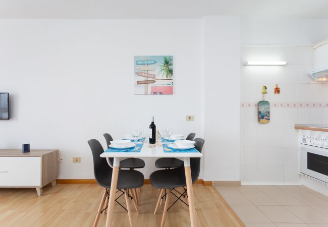 Apartamento en Bajamar - Frontline Bajamar with pool and gym Apartamento en Bajamar - Frontline Bajamar with pool and gym