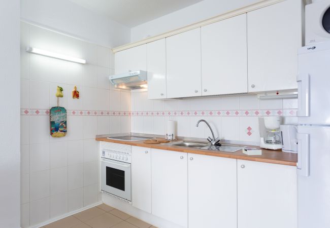 Apartamento en Bajamar - Frontline Bajamar with pool and gym Apartamento en Bajamar - Frontline Bajamar with pool and gym
