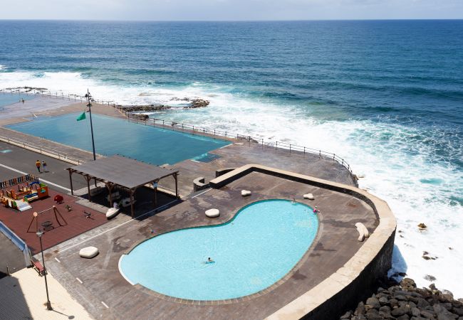 Apartamento en Bajamar - Frontline Bajamar with pool and gym Apartamento en Bajamar - Frontline Bajamar with pool and gym