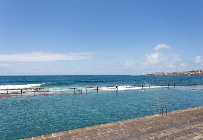 Apartamento en Bajamar - Frontline Bajamar with pool and gym Apartamento en Bajamar - Frontline Bajamar with pool and gym