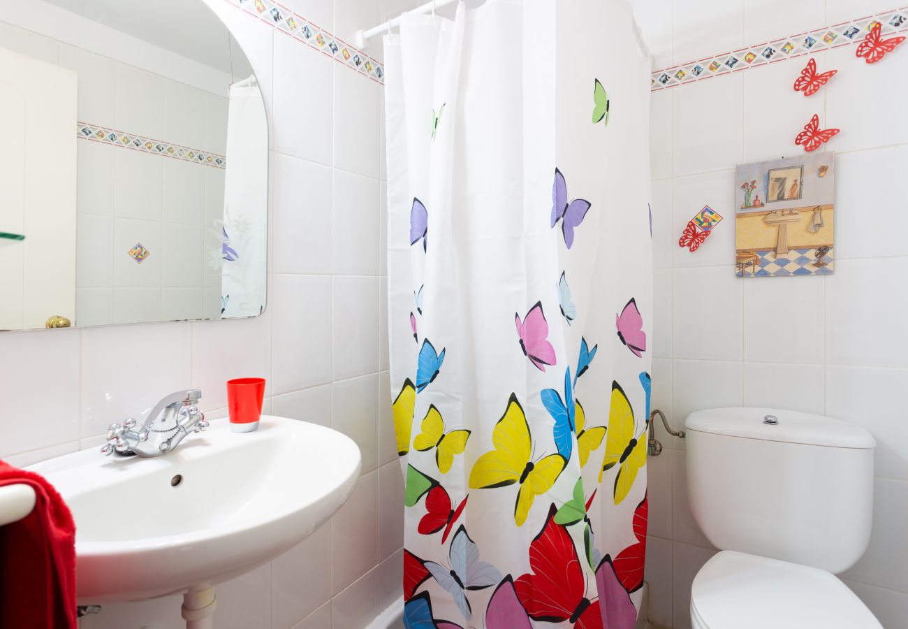 Apartamento en Bajamar - Frontline Bajamar with pool and gym Apartamento en Bajamar - Frontline Bajamar with pool and gym