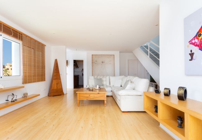 Casa adosada en Santa Cruz de Tenerife - Duplex Acorán with pool and sea view Casa adosada en Santa Cruz de Tenerife - Duplex Acorán with pool and sea view