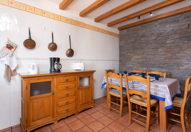 Casa adosada en Santa Cruz de Tenerife - Duplex Acorán with pool and sea view Casa adosada en Santa Cruz de Tenerife - Duplex Acorán with pool and sea view