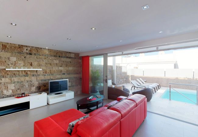 Villa en Costa Adeje - Luxury BKM in Playa del Duque Villa en Costa Adeje - Luxury BKM in Playa del Duque