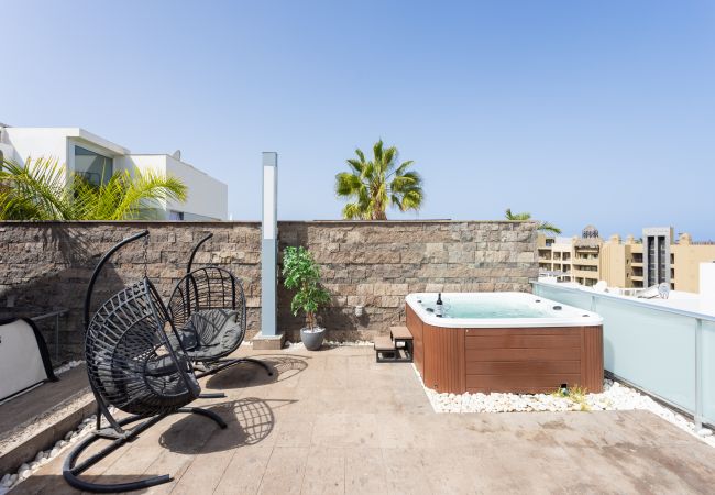 Villa en Costa Adeje - Luxury BKM in Playa del Duque Villa en Costa Adeje - Luxury BKM in Playa del Duque