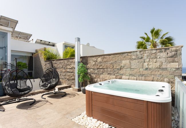 Villa en Costa Adeje - Luxury BKM in Playa del Duque Villa en Costa Adeje - Luxury BKM in Playa del Duque