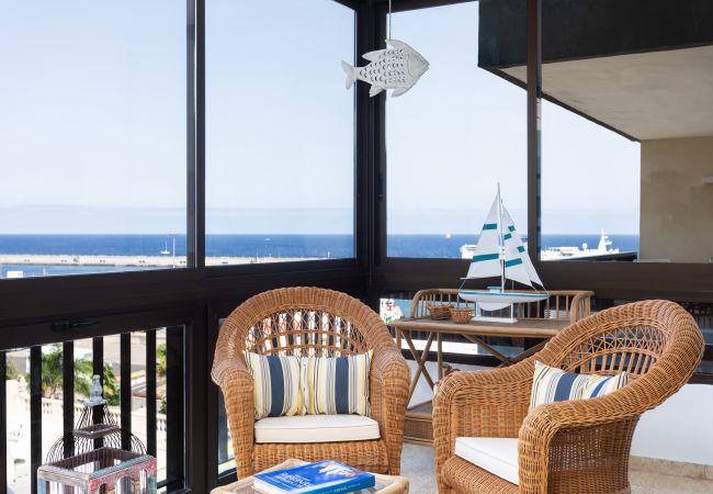 Apartamento en Santa Cruz de Tenerife - Frontline Santa Cruz with sea view