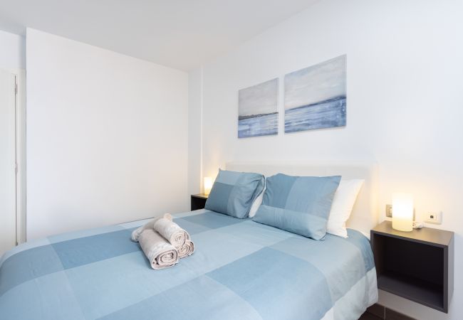 Apartamento en Los Cristianos - Frontline Penthouse with heated pool and parking Apartamento en Los Cristianos - Frontline Penthouse with heated pool and parking
