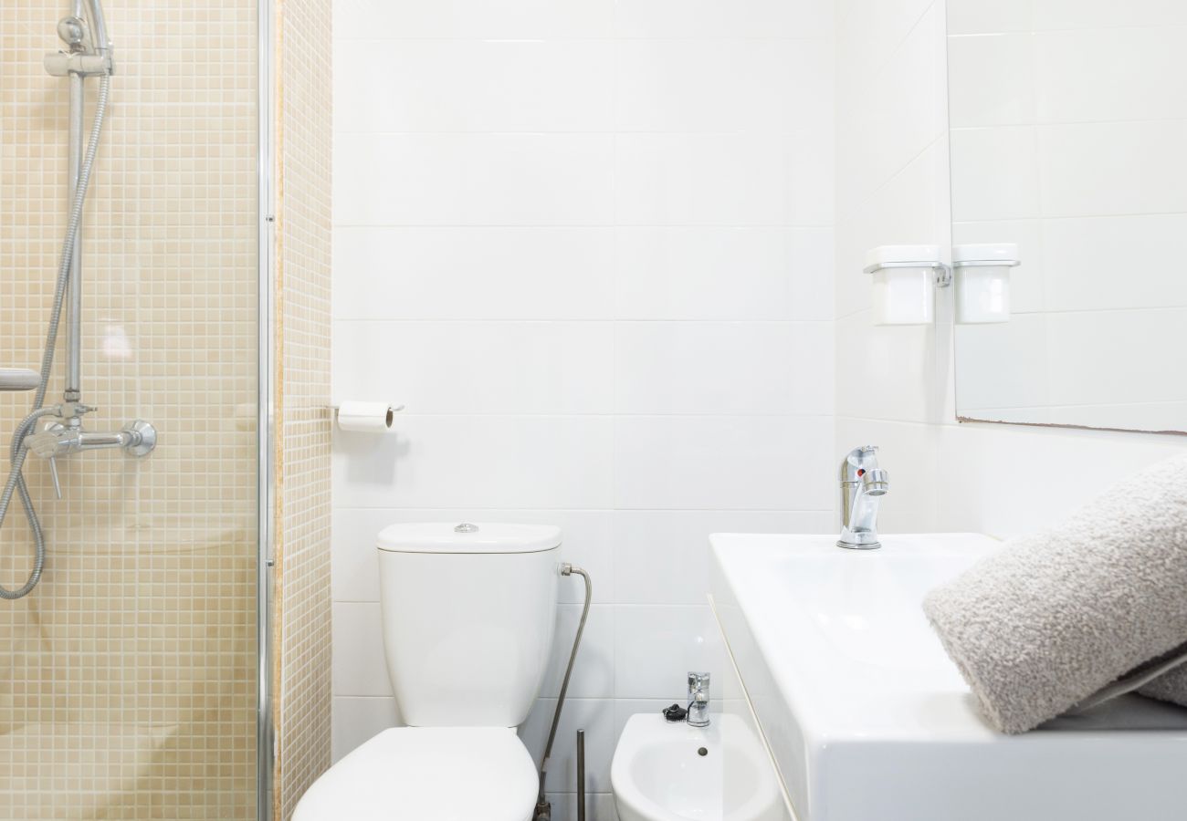 Apartamento en Los Cristianos - Frontline Penthouse with heated pool and parking Apartamento en Los Cristianos - Frontline Penthouse with heated pool and parking