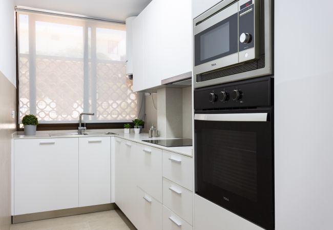 Apartamento en Los Cristianos - Frontline Playa las Vistas with pool, parking, sea Apartamento en Los Cristianos - Frontline Playa las Vistas with pool, parking, sea