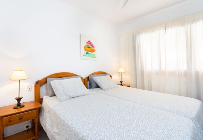 Apartamento en Los Cristianos - Close to Playa las Vistas with pool and parking Apartamento en Los Cristianos - Close to Playa las Vistas with pool and parking