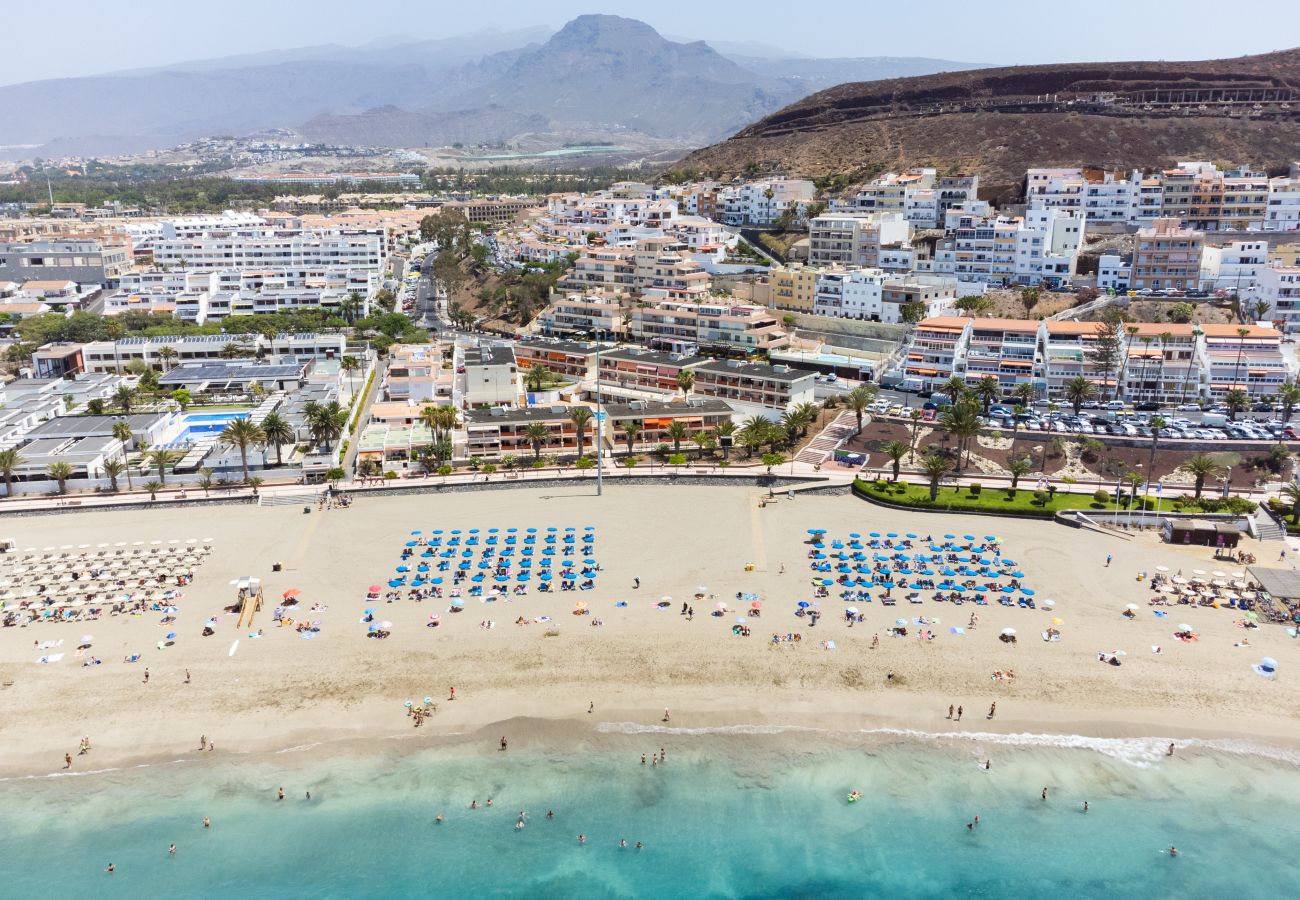 Apartamento en Los Cristianos - Close to Playa las Vistas with pool and parking Apartamento en Los Cristianos - Close to Playa las Vistas with pool and parking