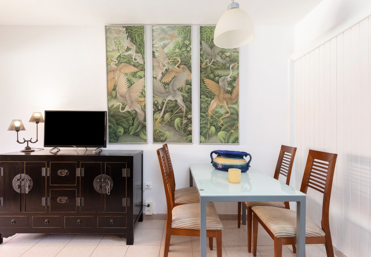 Apartamento en Los Cristianos - Close to Playa las Vistas with pool and parking Apartamento en Los Cristianos - Close to Playa las Vistas with pool and parking