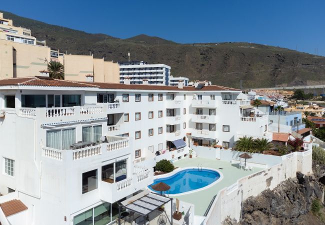 Apartamento en Candelaria - Over the Ocean with pool Apartamento en Candelaria - Over the Ocean with pool