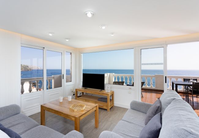 Apartamento en Candelaria - Over the Ocean with pool Apartamento en Candelaria - Over the Ocean with pool