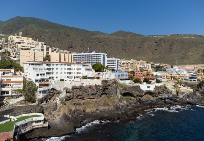 Apartamento en Candelaria - Over the Ocean with pool Apartamento en Candelaria - Over the Ocean with pool