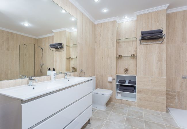 Apartamento en Candelaria - Over the Ocean with pool Apartamento en Candelaria - Over the Ocean with pool