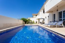 Villa in El Rosario - Tabaiba Luxury chalet with heatable pool