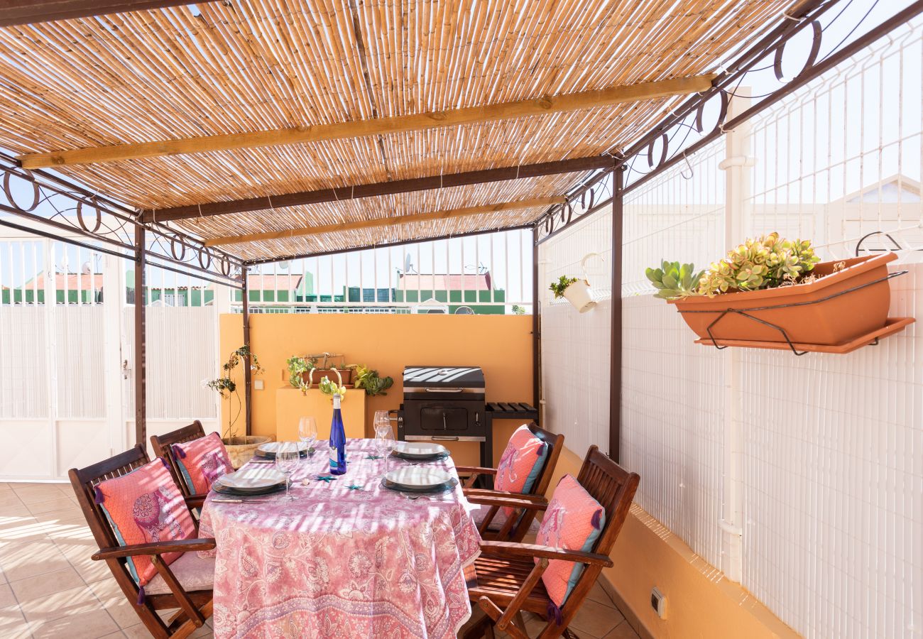 Doppelhaushälfte in Adeje - Duplex Charco del Valle with Sea View Doppelhaushälfte in Adeje - Duplex Charco del Valle with Sea View