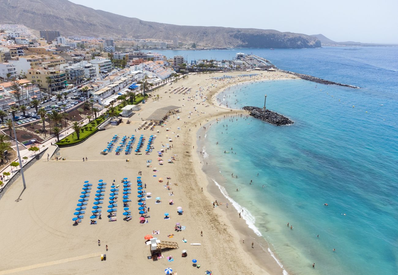 Ferienwohnung in Los Cristianos - Close to Playa las Vistas with pool and parking Ferienwohnung in Los Cristianos - Close to Playa las Vistas with pool and parking