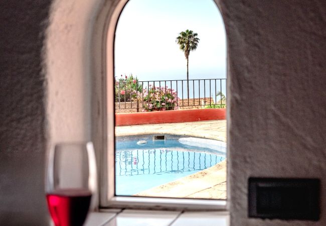 Country house in Icod de los Vinos - Finca La Chamusca Country house in Icod de los Vinos - Finca La Chamusca