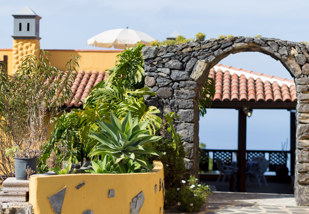 Country house in Icod de los Vinos - Finca Casa Yaya Country house in Icod de los Vinos - Finca Casa Yaya